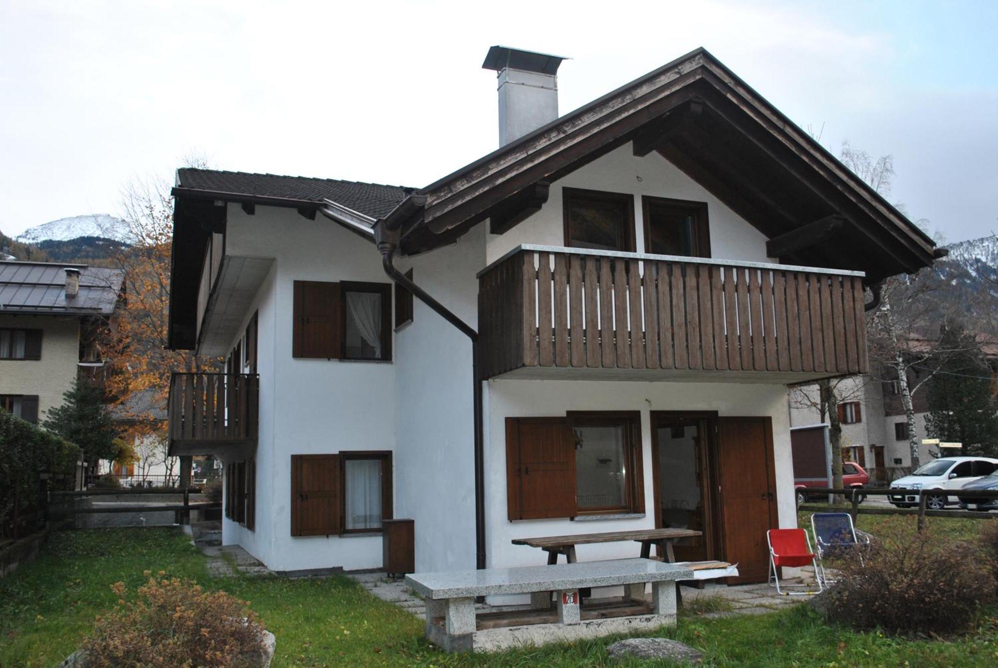 La Pineta - Appartamenti In Villetta Pinzolo Exterior photo